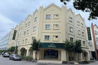 ファスト ホテル メラカ ニア メナラ タミン サリ - 2 ミンズ オンリー