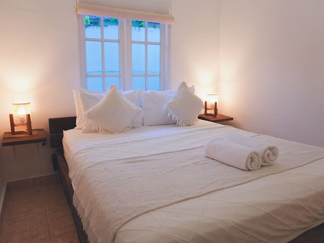 ヴィラ ザ ホワイト ハウス セミニャック