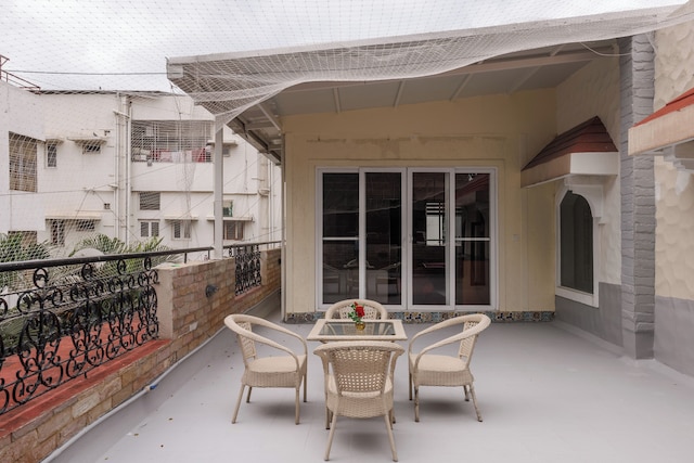 カサベル by レッドオリーブ