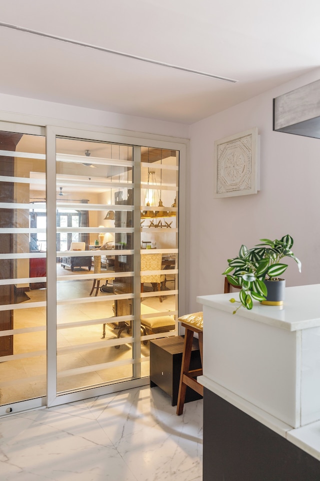 カサベル by レッドオリーブ