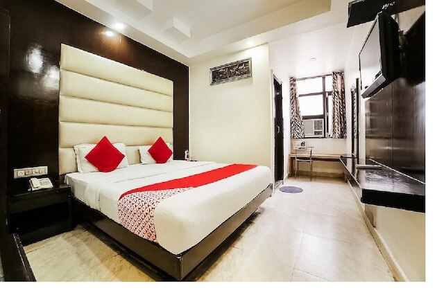 ホテル セブンシーズ オポジット レイルウェイ ステーション