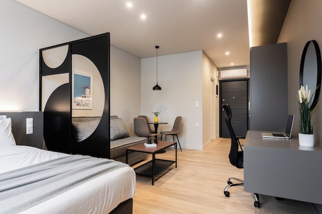 WYZ ミュージアム by UPSTREET