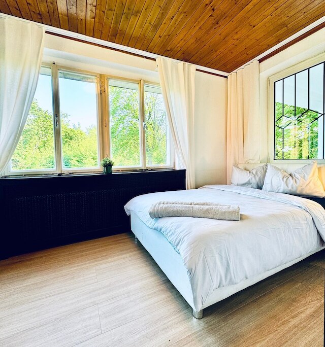 コージー ガーデン ヴィラ ニア ダニューブ フォー 16P