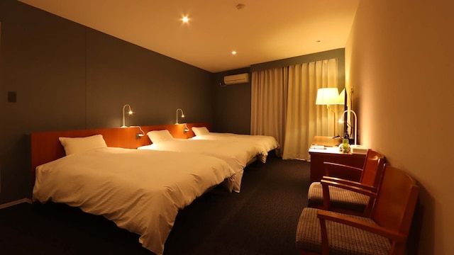 ホテルこばやし