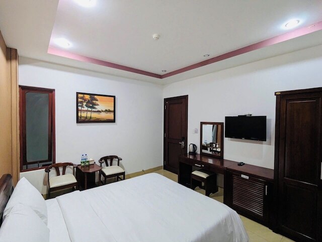 レズ ホテル & アパートメント