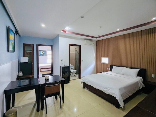 レズ ホテル & アパートメント