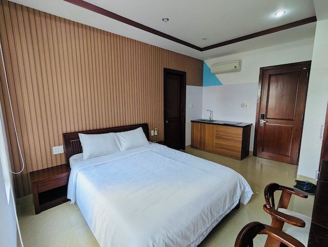 レズ ホテル & アパートメント