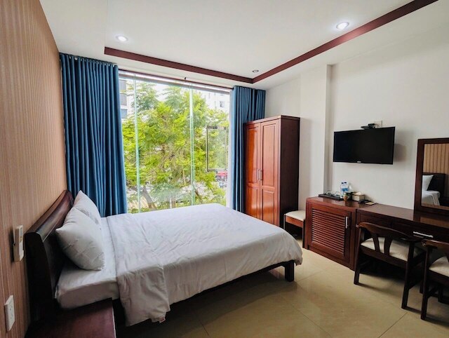 レズ ホテル & アパートメント