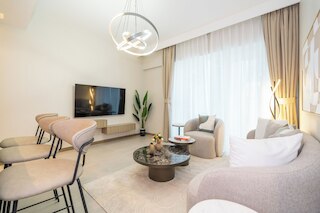 デザイナー 1 ベッドルーム アパートメント フルリー エクイップド