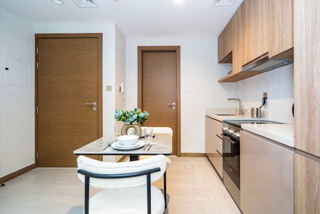 ミニマリスト ラックス スタジオ イン ザ シティ