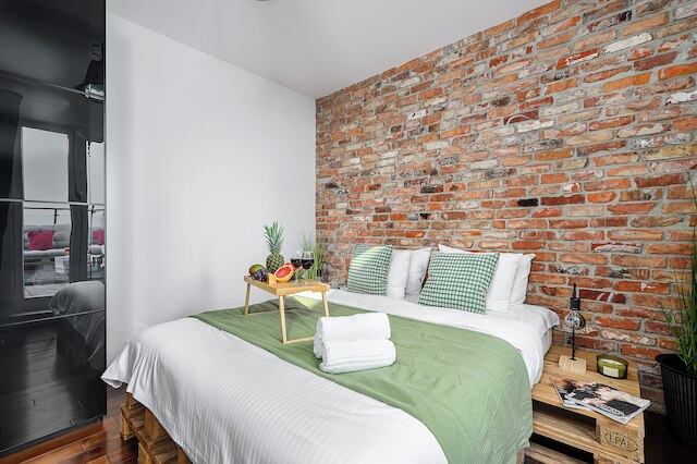 ルミナ 3ルーム アパート ウィズ ラージ テラス