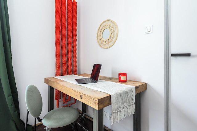 ルミナ 3ルーム アパート ウィズ ラージ テラス