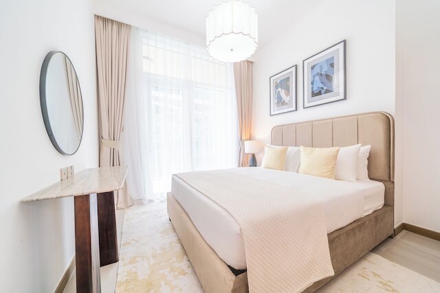 スタニング 2 ベッドルーム アパートメント – ハイ フロア ウィズ ブレステイキング ビューズ