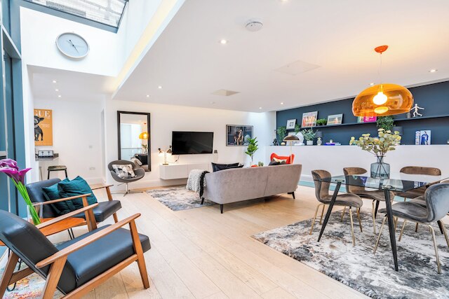 ビー ロンドン - ザ リンカンズ イン レジデンシズ