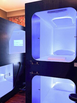 オークランド ブティック カプセル