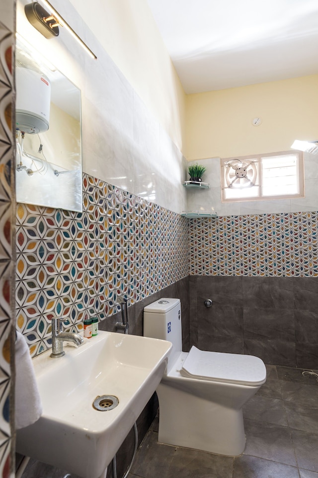 ザ コスモポリタン