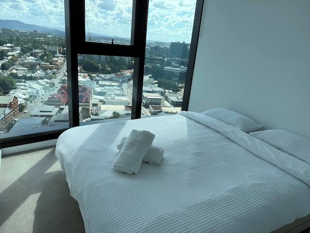 トップ フロア ラグジュアリー アパートメント ルーフトップ プール CBD