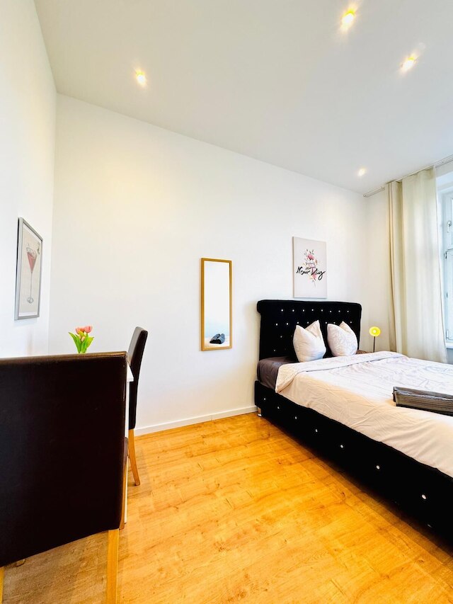 コージー 3ベッドルーム アパートメント ニア カウフパーク アルタラー