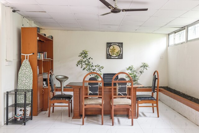 セントラル メリディアン by ステイジェイド