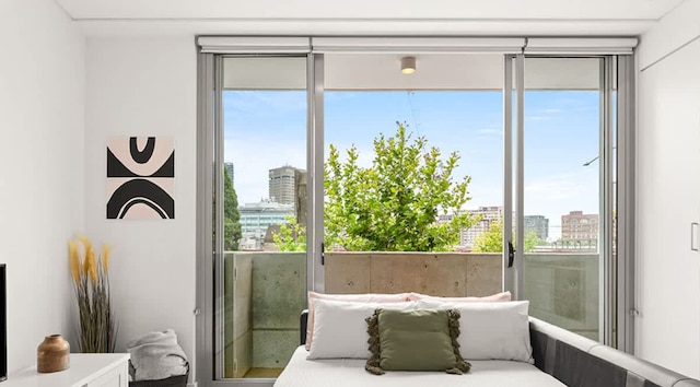 セントラル スタイリッシュ 1 ベッドルーム ウィズ バルコニー アンド エアコン