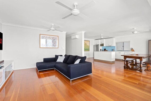 ビーチフロント ラグジュアリー 3 ベッズ ウィズ オーシャンビュー バルコニー