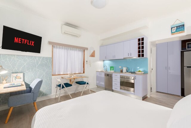 ビーチフロント オーシャン ブリーズ スタジオ ウィズ エアコン