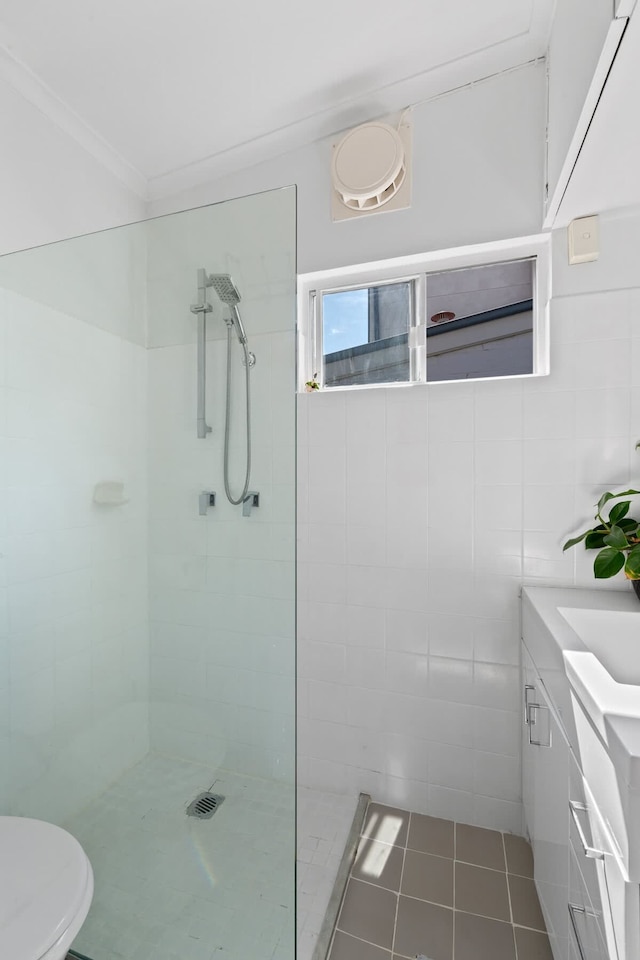 ピースフル 2 ベッドルーム ウィズ プライベート バックヤード アンド BBQ