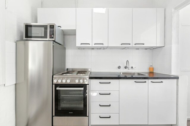 ピースフル 2 ベッドルーム ウィズ プライベート バックヤード アンド BBQ