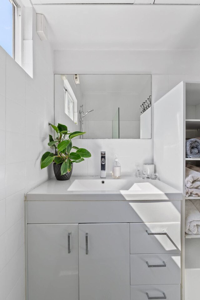 ピースフル 2 ベッドルーム ウィズ プライベート バックヤード アンド BBQ