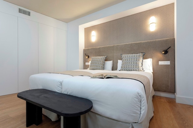 ブライト アパートメント イン セビリア トマス デ イバラ II