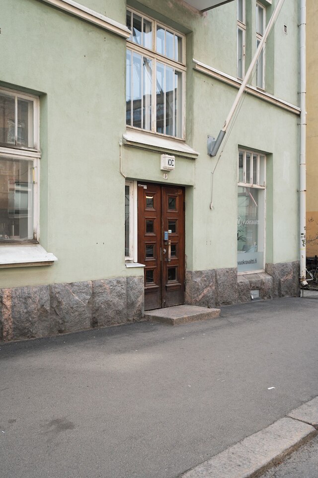 ヴィンテージ 1BR アパートメント イン カンッピ