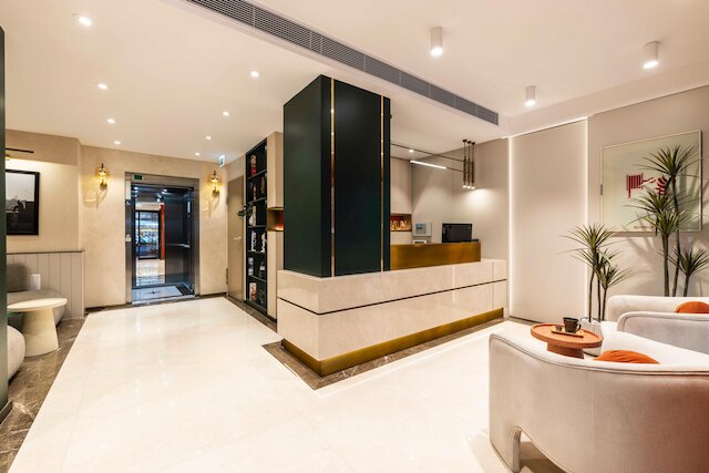 エミリオン ホテル