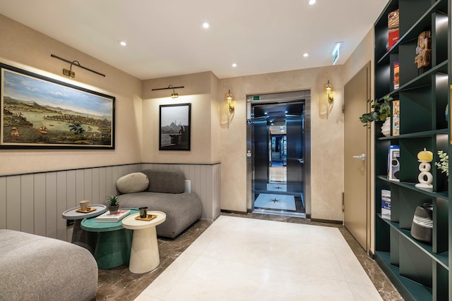 エミリオン ホテル