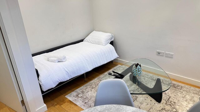 セントラル ロンドン アパートメント ウィズ 2 ベッドルームズ - スリープス 6