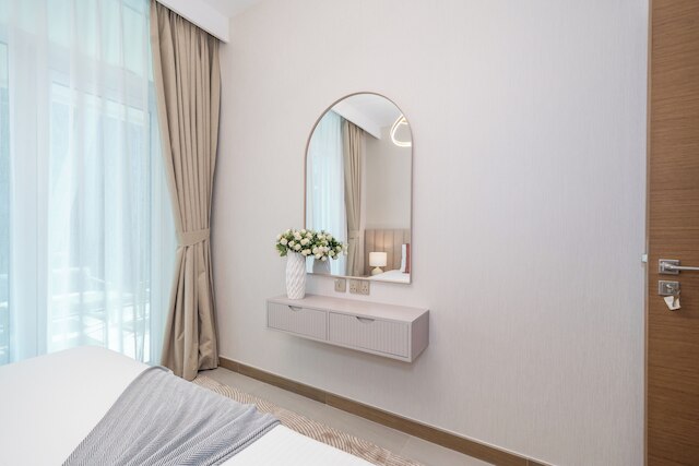 スタイリッシュ 2 ベッドルーム フルリー ファーニッシュド ユニット アット ビジネス ベイ