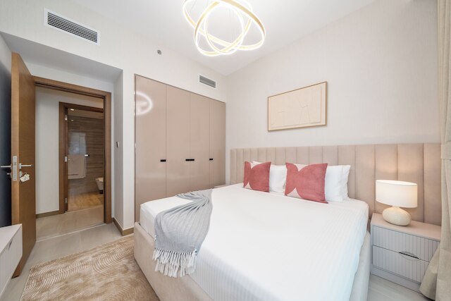 スタイリッシュ 2 ベッドルーム フルリー ファーニッシュド ユニット アット ビジネス ベイ