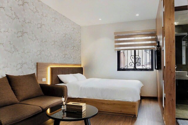 ハノイ ブリス ナム グー