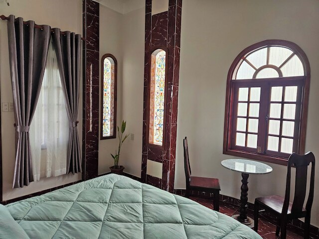 H&H ダイヤモンド ネイル ゲストハウス