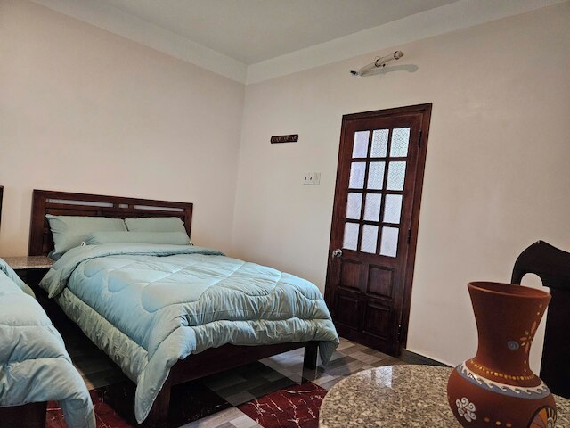 H&H ダイヤモンド ネイル ゲストハウス