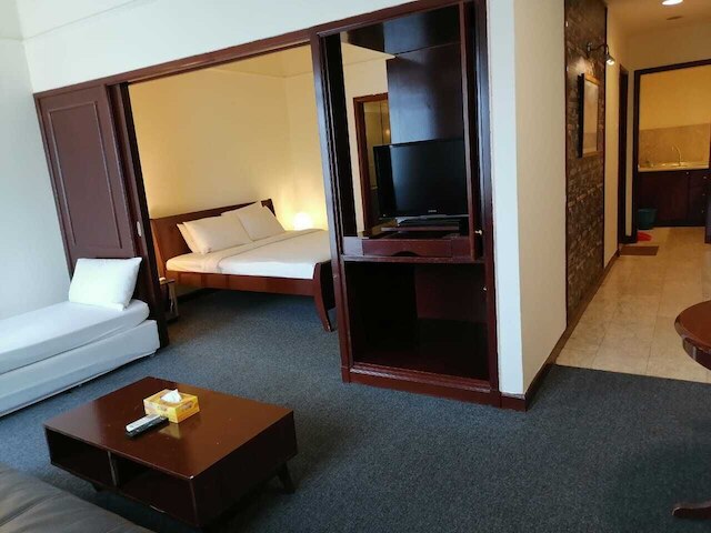 KL プレミア スイート アット タイムズ スクエア