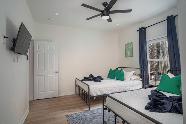 バイブレント 4 ベッドルーム/3 バスルーム オアシス ニア ハッピー ダウンタウン！