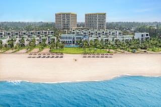 ホイアン ロイヤル ビーチフロント リゾート & ヴィラズ