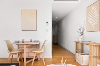 セントラル ピースフル 1 ベッドルーム ウィズ バルコニー エアコン