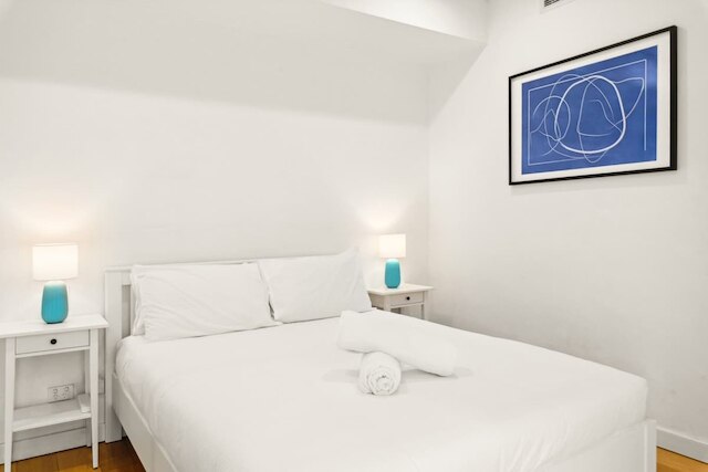 セントラル アールデコ 1 ベッド ウィズ バルコニー エアコン