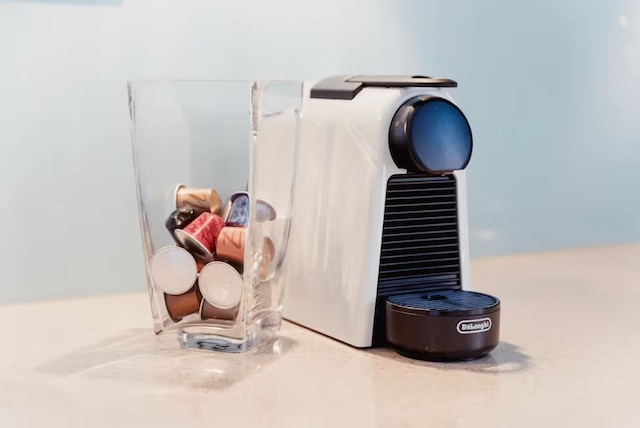 セントラル アールデコ 1 ベッド ウィズ バルコニー エアコン