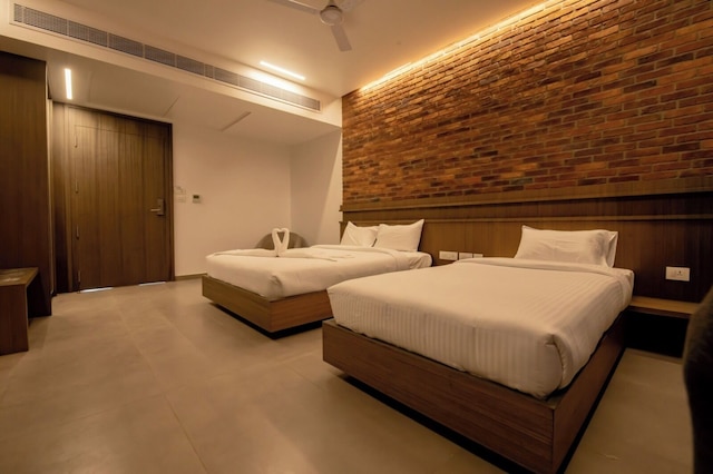 ラトナ レジデンシー