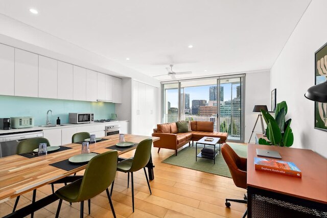 セントラル チャーミング 2 ベッドルームズ ウィズ バルコニー エアコン