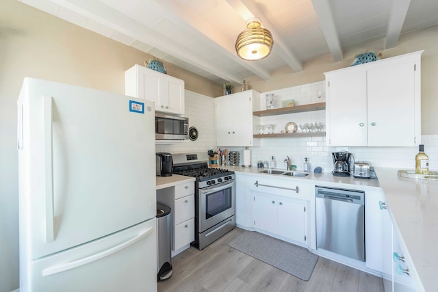 スリープス 18 ドック, ウォーク トゥ ビーチ, バルボア ファン ゾーン & ダイニング エッジウォーター プレイス