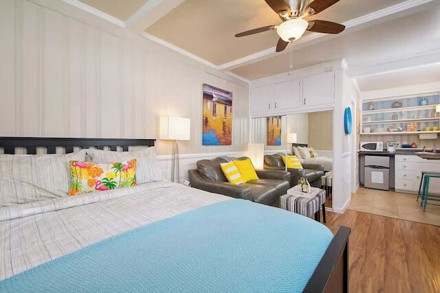 ステップス トゥ ニューポート ハーバー, バルボア ファン ゾーン + ドック アクセス エッジウォーター スタジオス