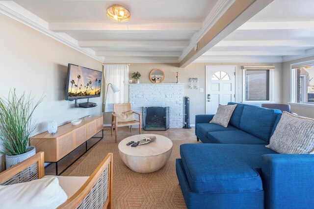 コースタル コンド ウィズ ドック アクセス ニア サンド、ショップス & バルボア ファン ゾーン